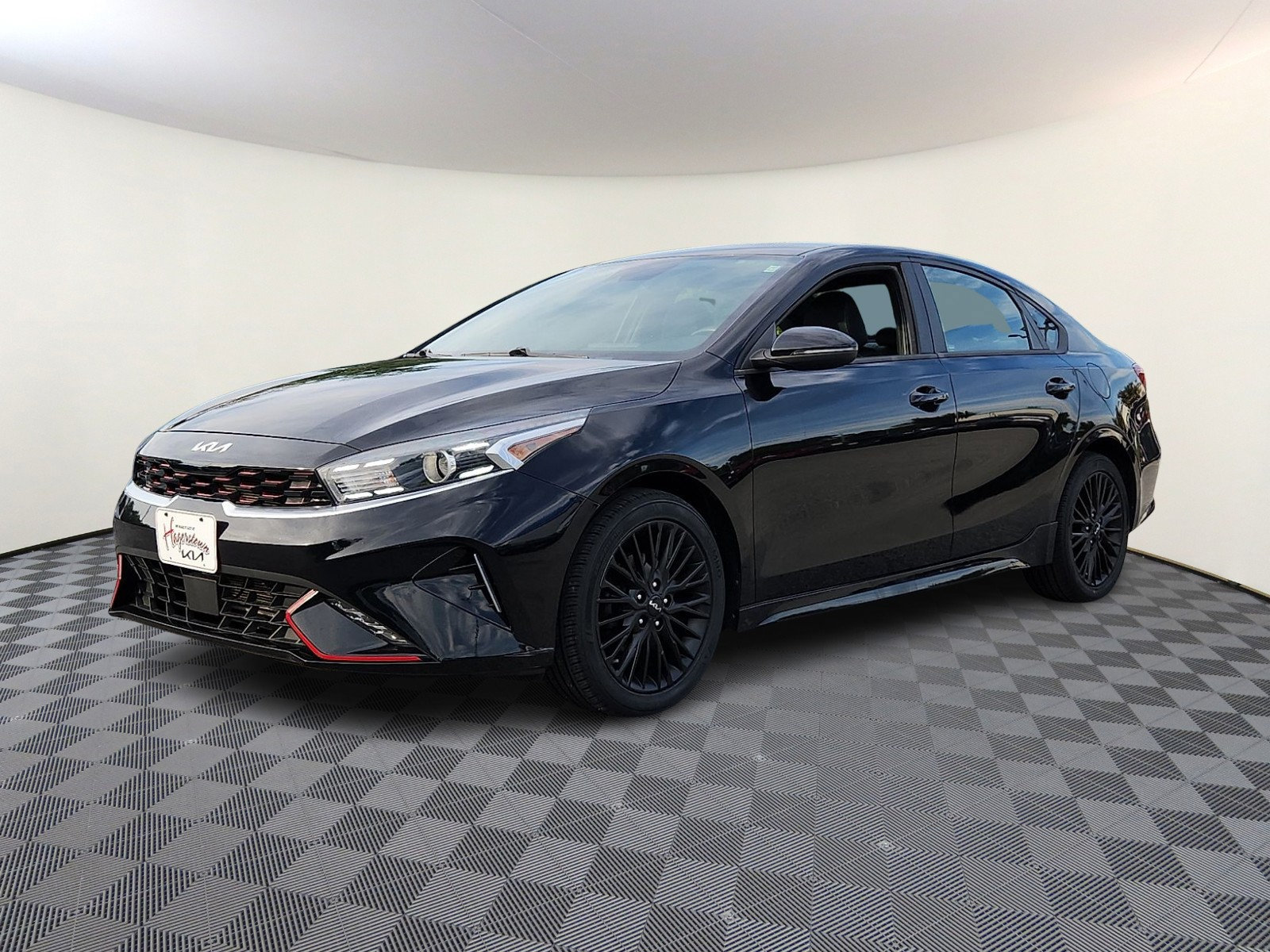 Certified 2023 Kia Forte GT-Line w/ GT-Line Technology Package FWD image 3