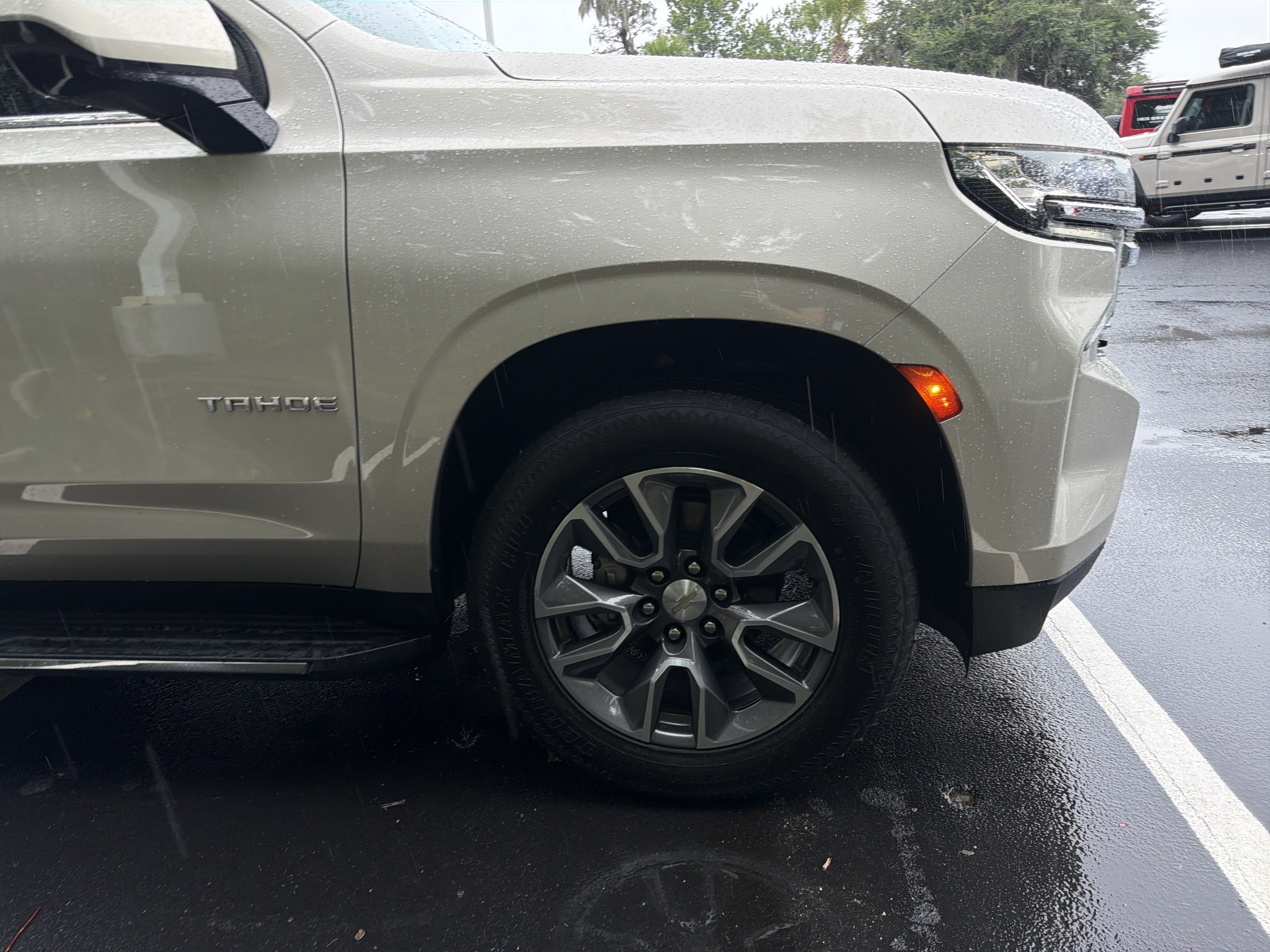 Used 2021 Chevrolet Tahoe LT RWD image 13