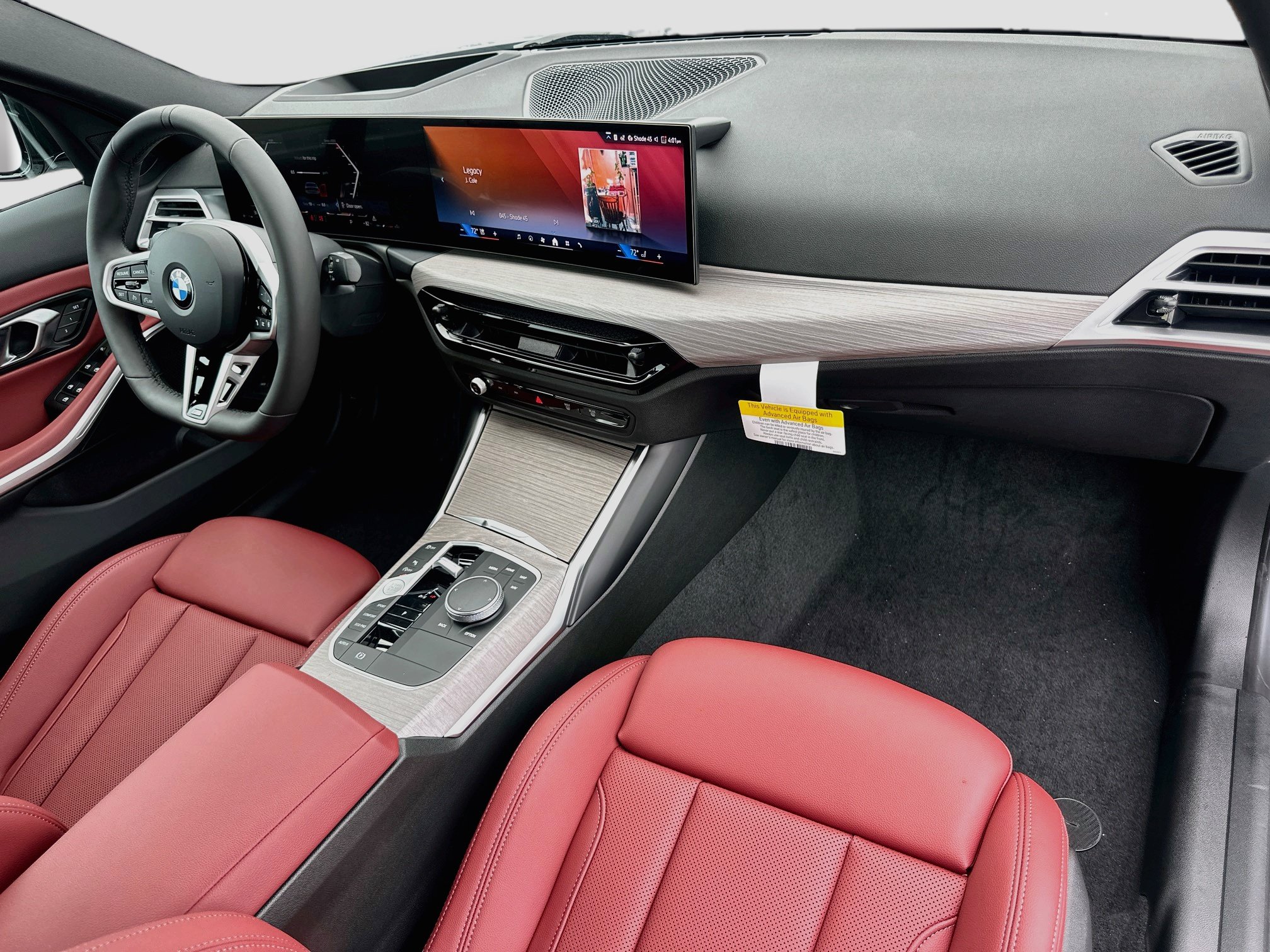 New 2026 BMW 330i Sedan w/ M Sport Package RWD image 25
