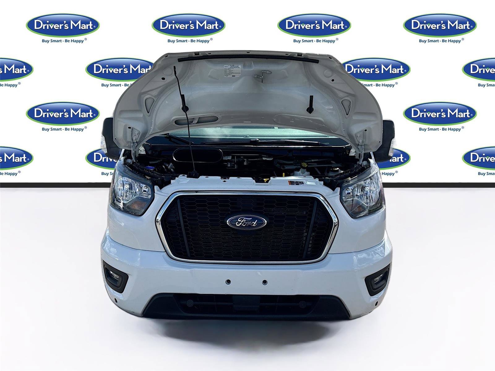 Used 2024 Ford Transit 350 XLT image 32