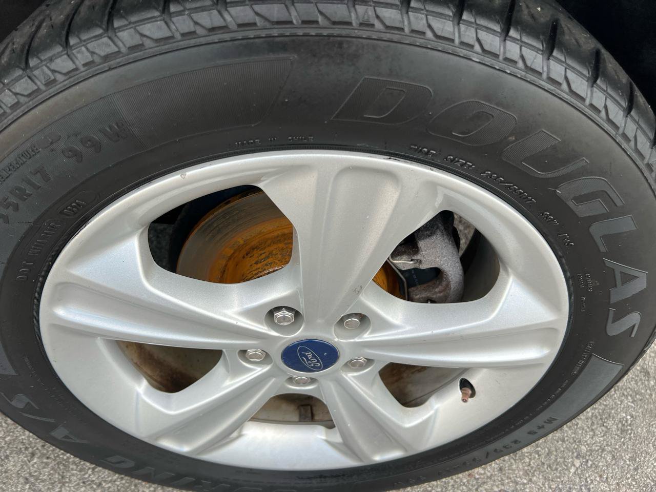 Used 2015 Ford Escape SE w/ Equipment Group 201A AWD/4WD image 4