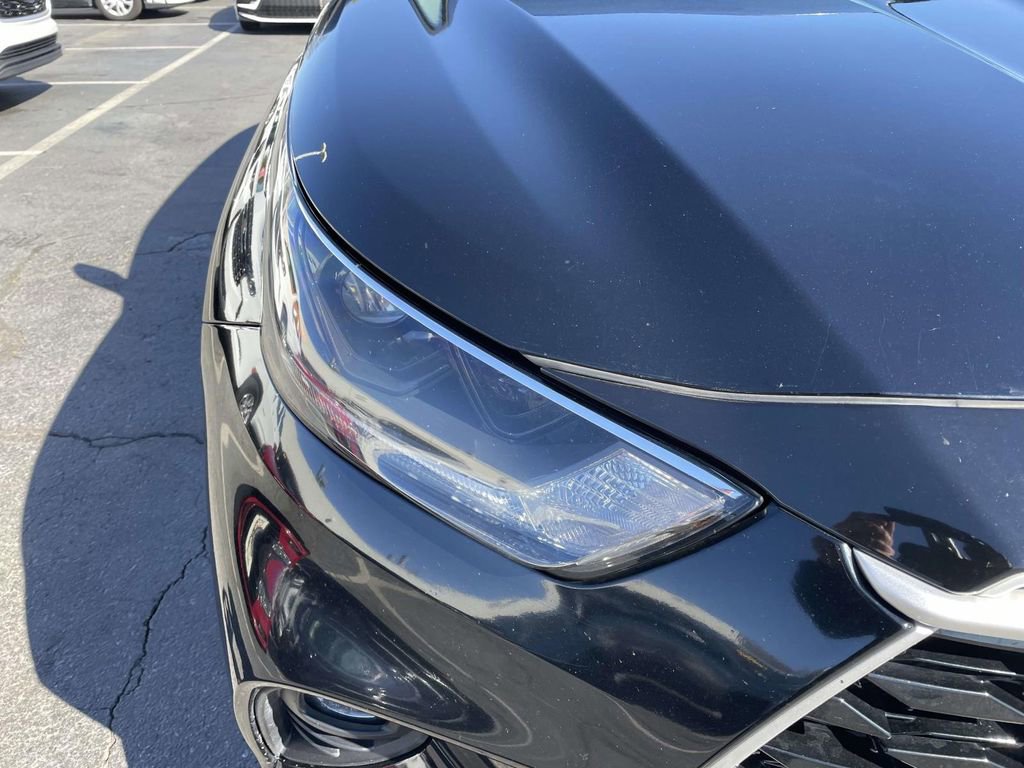 Used 2021 Toyota Highlander LE image 15