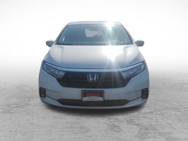 Used 2023 Honda Odyssey Elite image 2