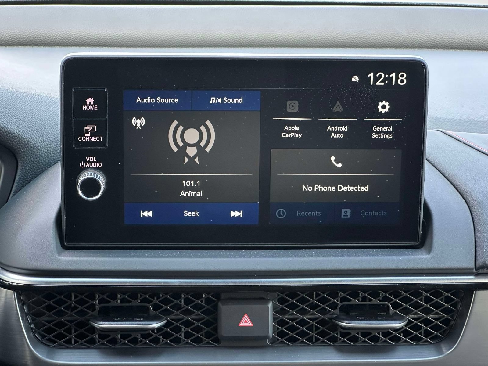 Certified 2025 Acura ADX A-Spec AWD/4WD image 18