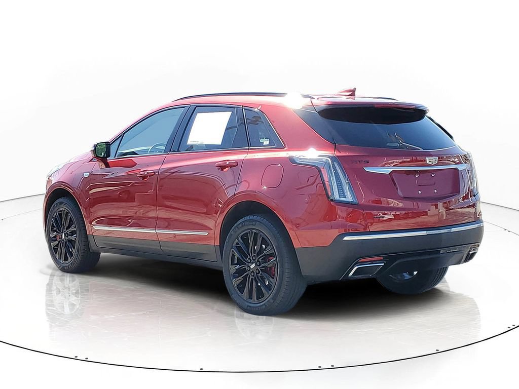 Certified 2024 Cadillac XT5 Sportv AWD/4WD image 3