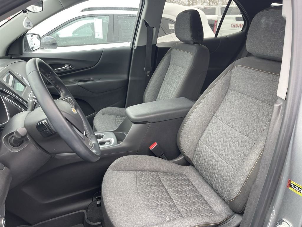 Used 2023 Chevrolet Equinox LT image 6