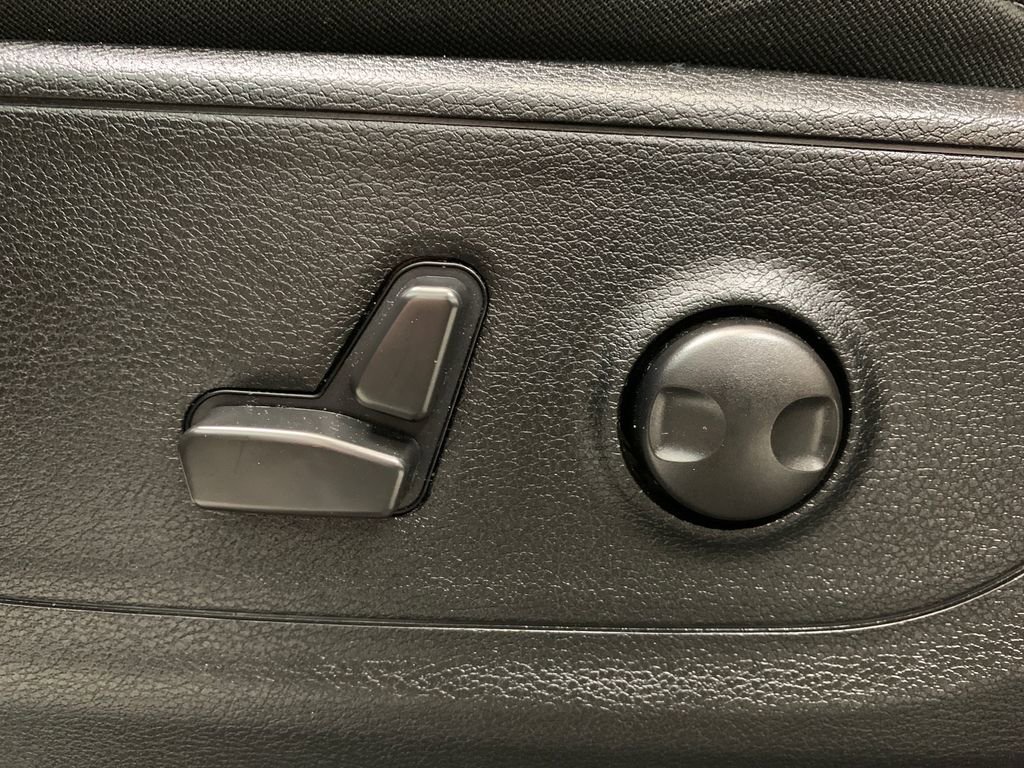 Used 2022 RAM 1500 Big Horn image 5