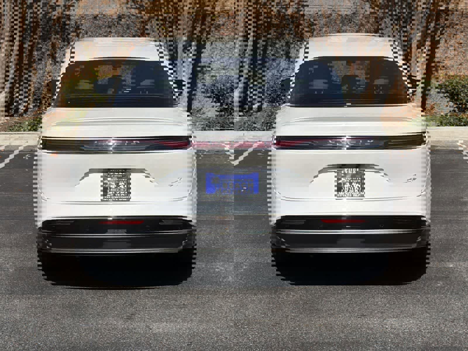 Used 2023 Lucid Air Pure image 5