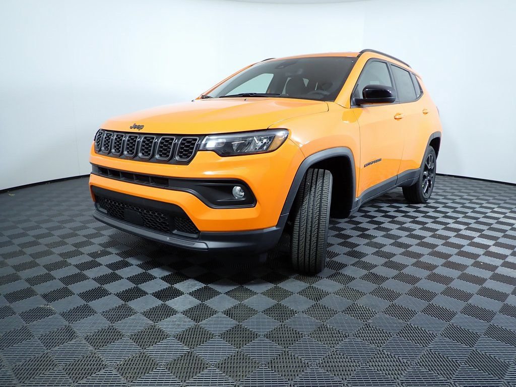 New 2026 Jeep Compass Latitude AWD/4WD image 7