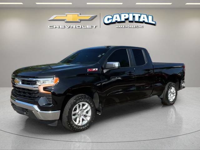 Used 2025 Chevrolet Silverado 1500 LT AWD/4WD image 1