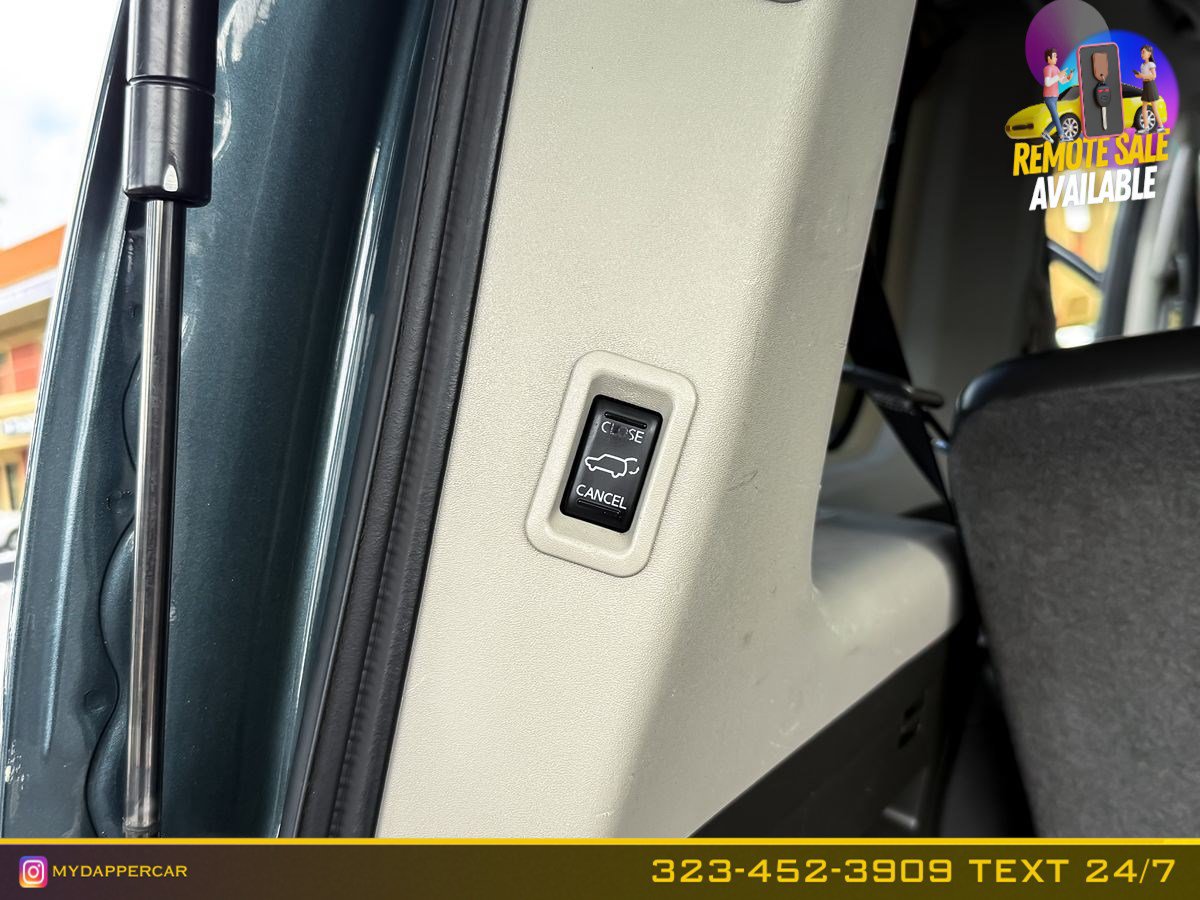 Used 2004 INFINITI QX56 2WD w/ Smart Vision Pkg image 22
