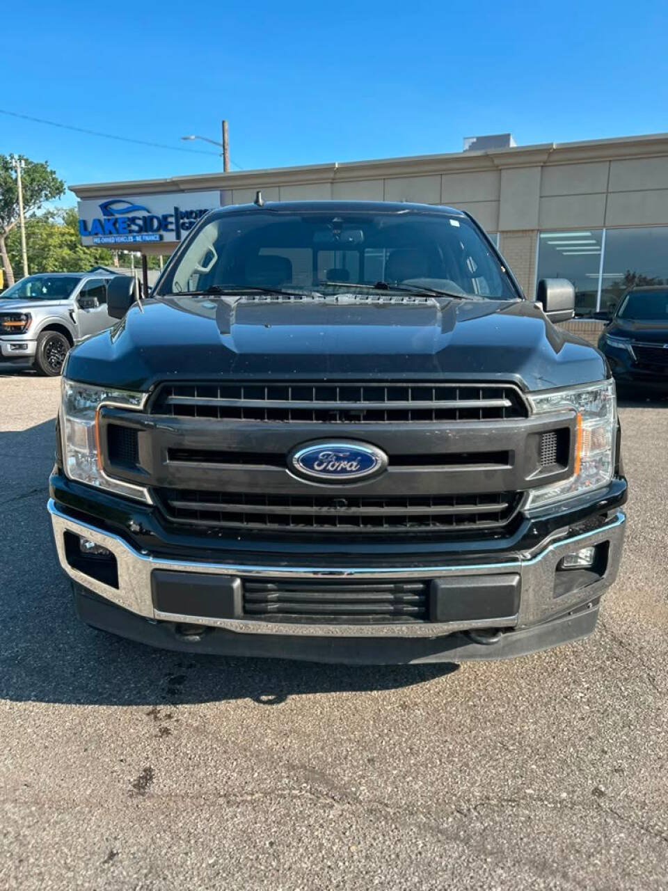 Used 2019 Ford F150 XLT w/ Equipment Group 301A Mid AWD/4WD image 2