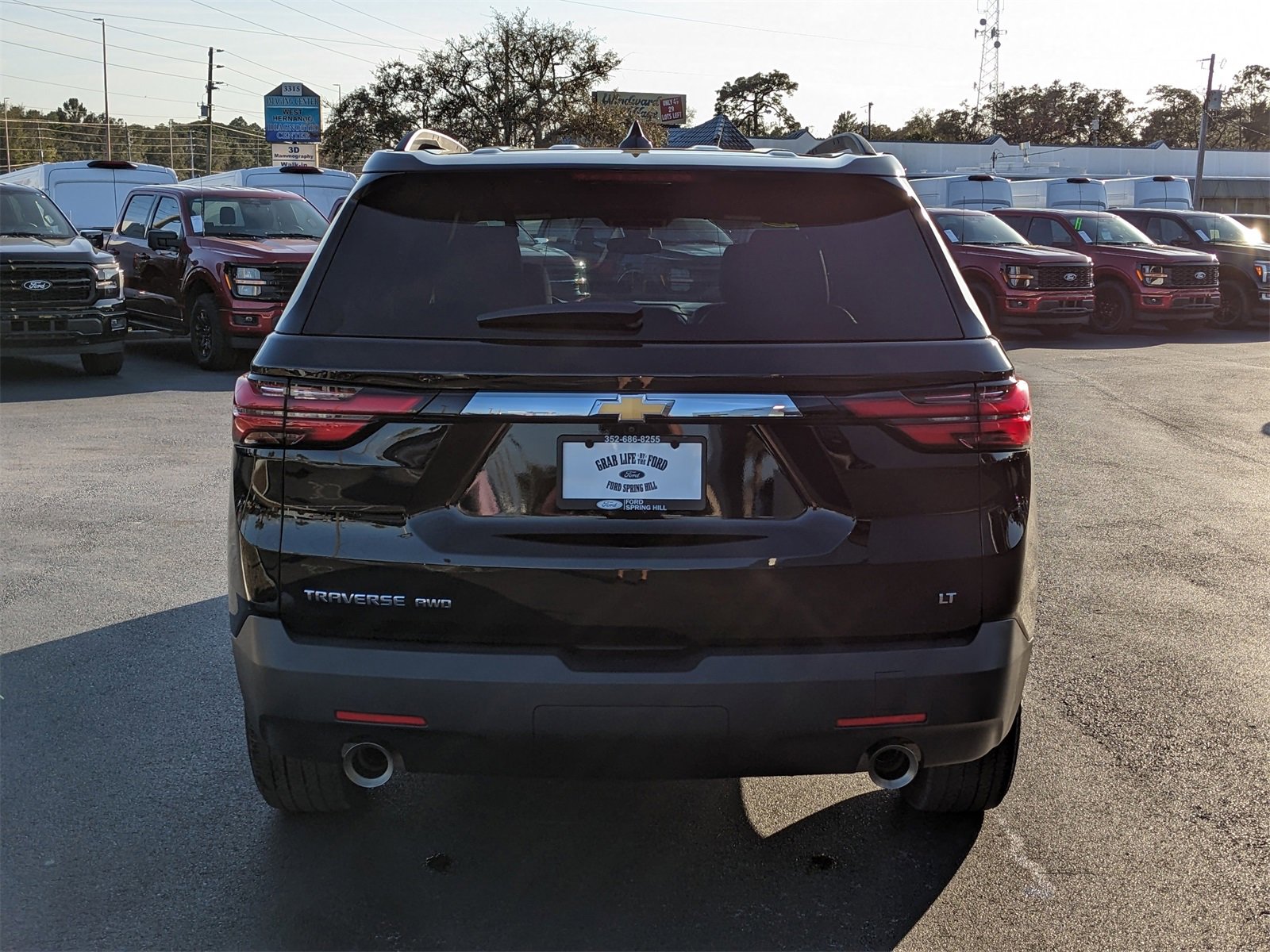 Used 2023 Chevrolet Traverse LT image 6