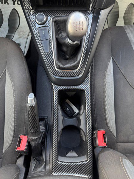 Used 2016 Ford Focus ST image 12