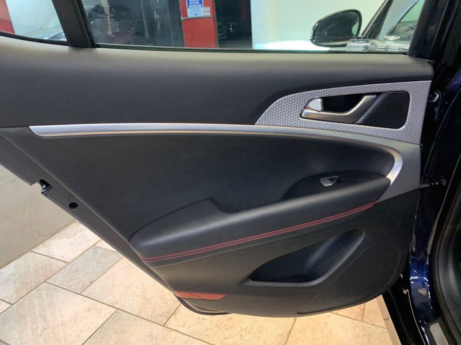 Used 2023 Genesis G70 2.0T w/ Sport Prestige Package image 44