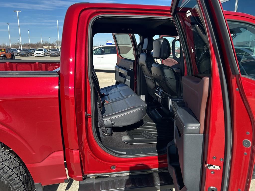 Used 2023 Ford F150 Lariat image 31
