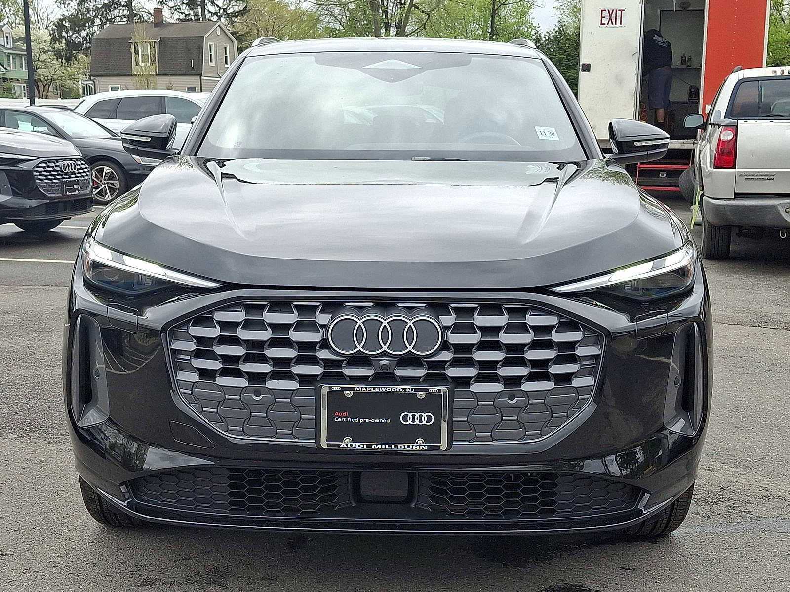 Certified 2025 Audi Q5 Premium w/ 19" Wheel Package AWD/4WD image 29
