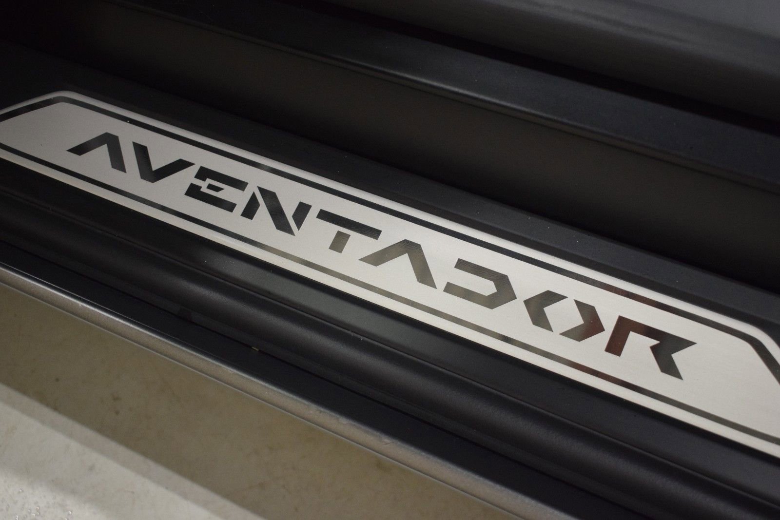 Used 2016 Lamborghini Aventador LP 700-4 AWD/4WD image 39