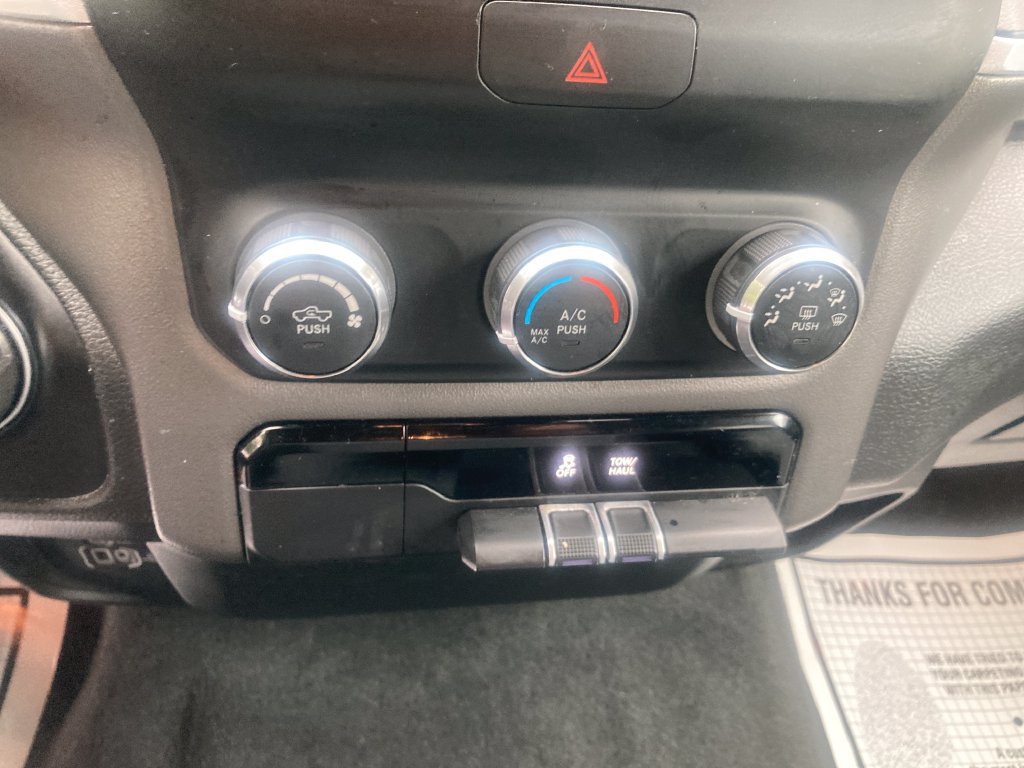 Used 2022 RAM 1500 Big Horn AWD/4WD image 27