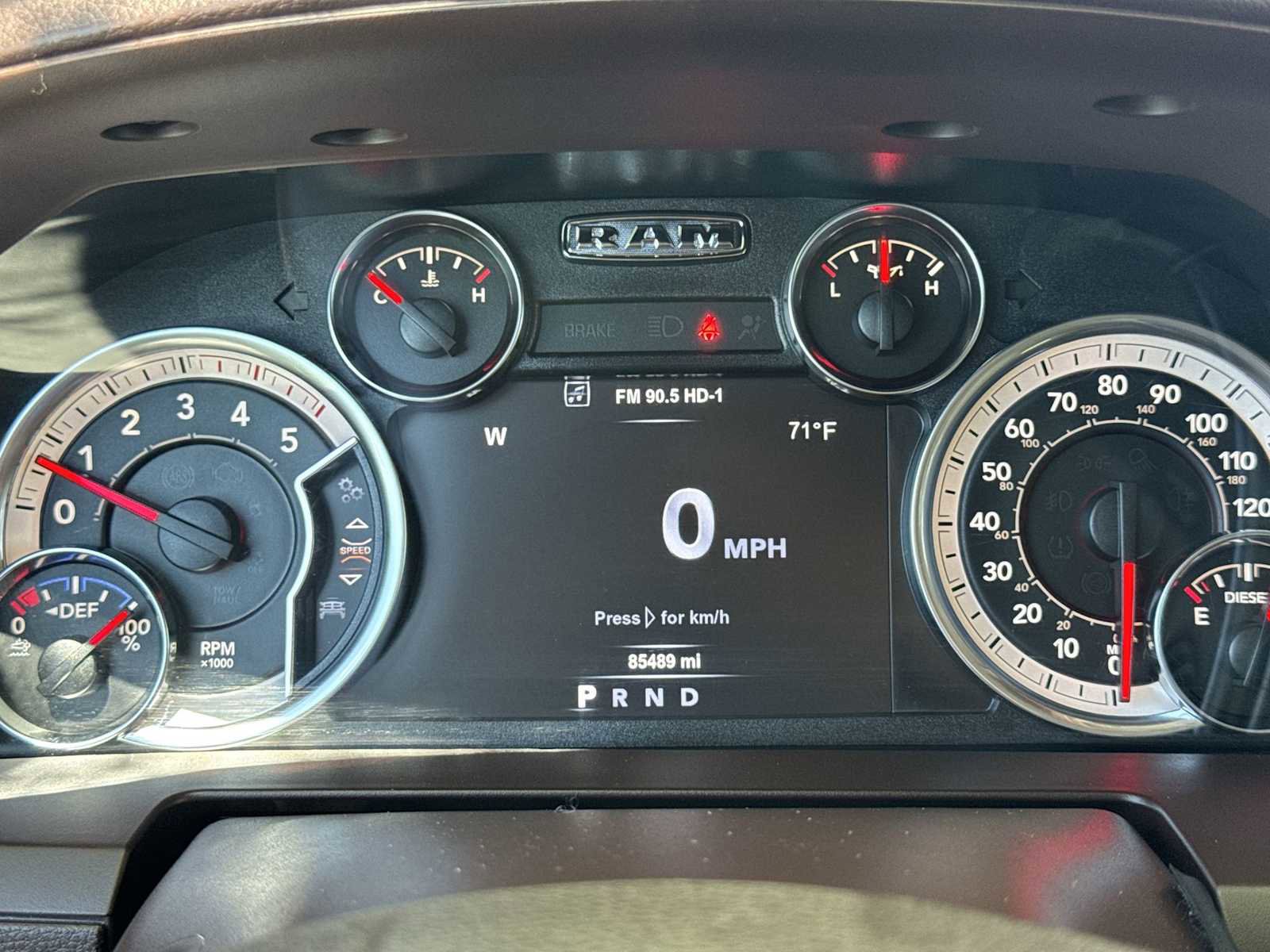 Used 2018 RAM 2500 Laramie w/ Cold Weather Group AWD/4WD image 21