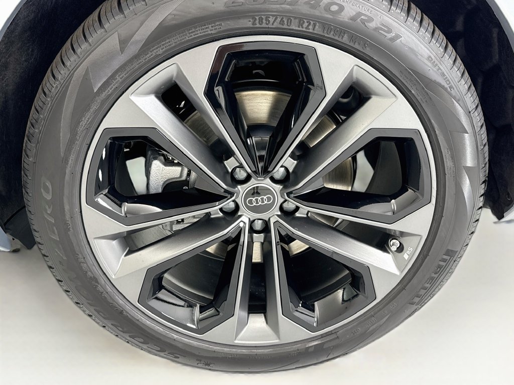 New 2026 Audi Q7 Premium Plus AWD/4WD image 30
