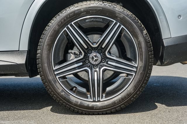 Used 2024 Mercedes-Benz GLC 300 4MATIC image 19