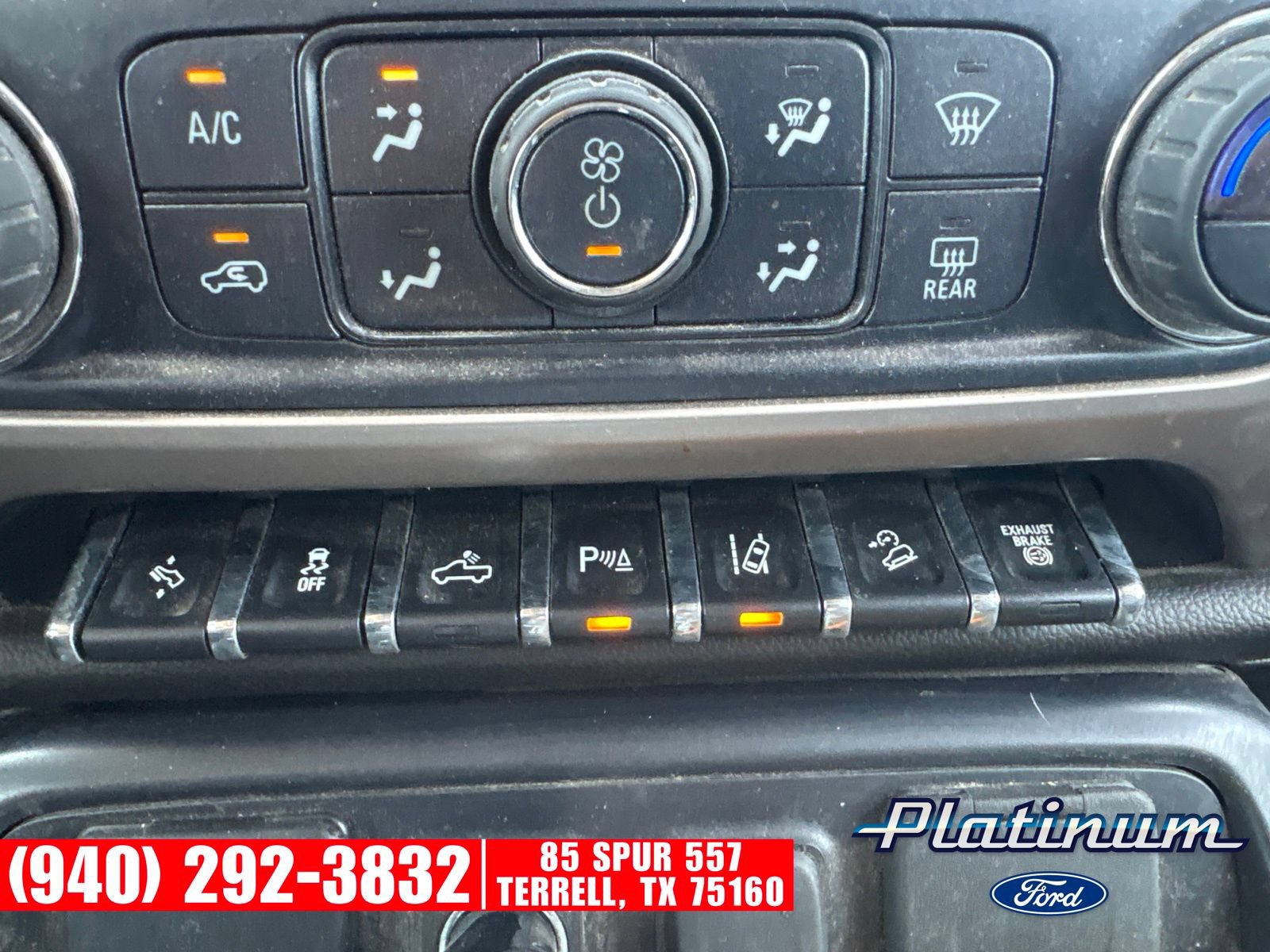 Used 2019 GMC Sierra 3500 Denali w/ Duramax Plus Package AWD/4WD image 17
