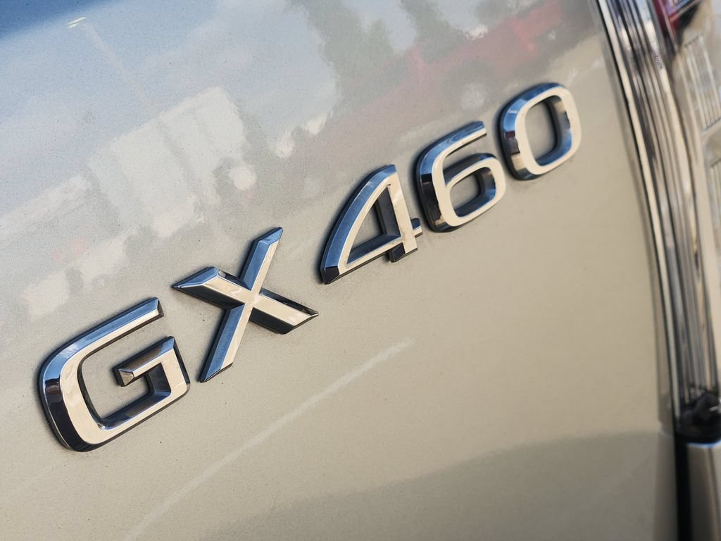 Certified 2023 Lexus GX 460 Luxury w/ Accessory Package AWD/4WD image 12