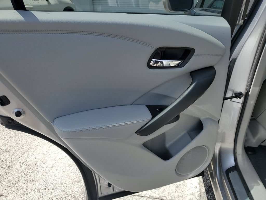 Used 2018 Acura RDX w/ Technology Package FWD image 9