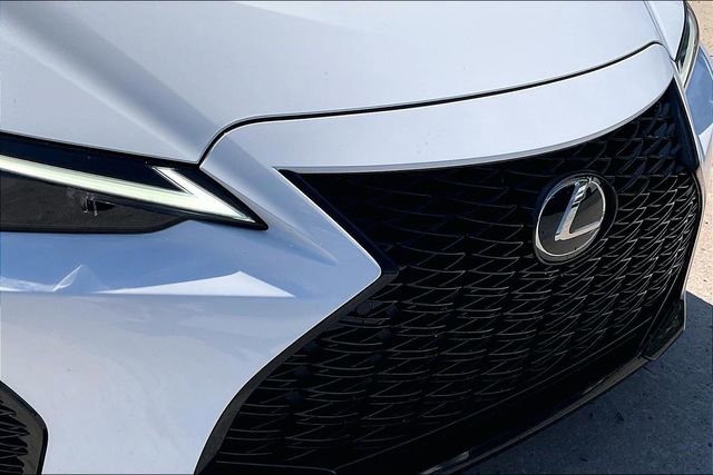 Used 2023 Lexus IS 350 F Sport w/ Navigation Package RWD image 33