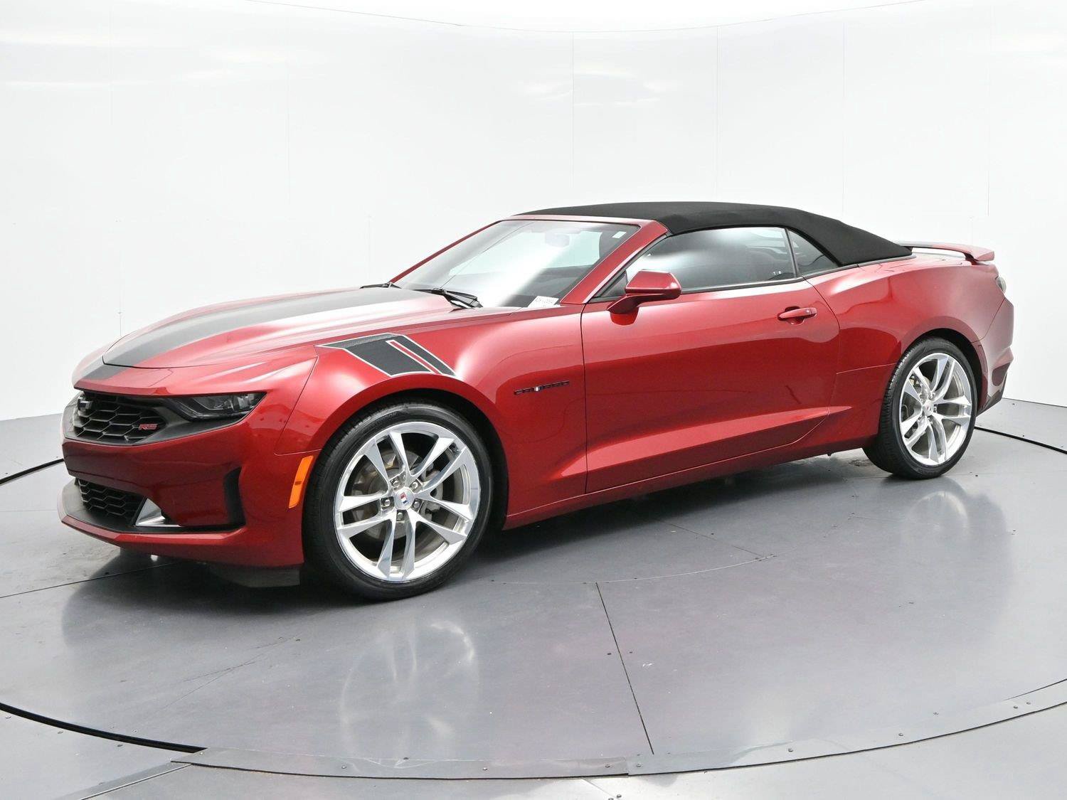 Used 2021 Chevrolet Camaro LT w/ Wild Cherry Design Package 1 RWD image 4