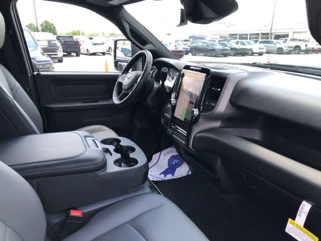 New 2026 RAM 3500 Tradesman AWD/4WD image 38
