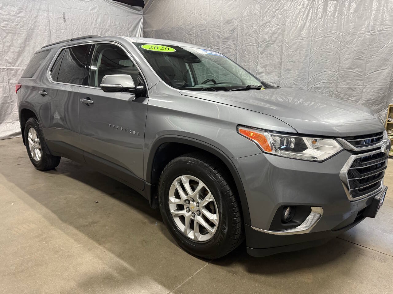 Used 2020 Chevrolet Traverse LT w/ LPO, Floor Liner Package
