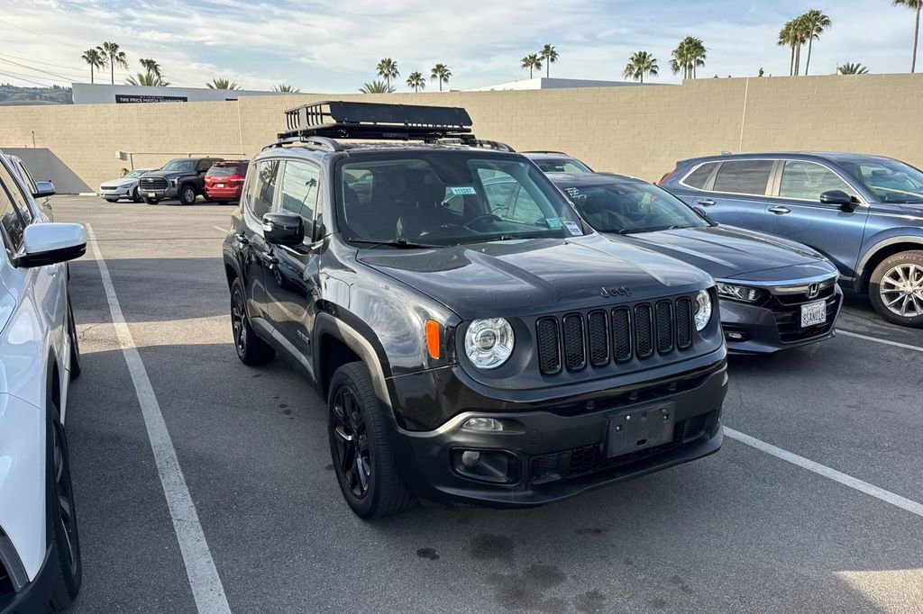 Used 2018 Jeep Renegade Altitude w/ UConnect 8.4 Nav Group image 2