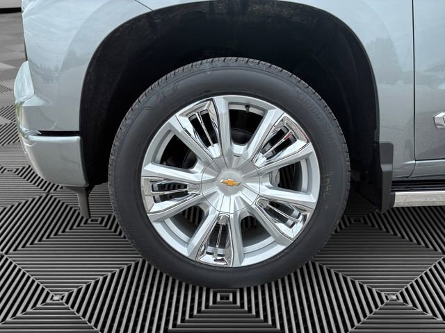 New 2026 Chevrolet Silverado 1500 High Country AWD/4WD image 9