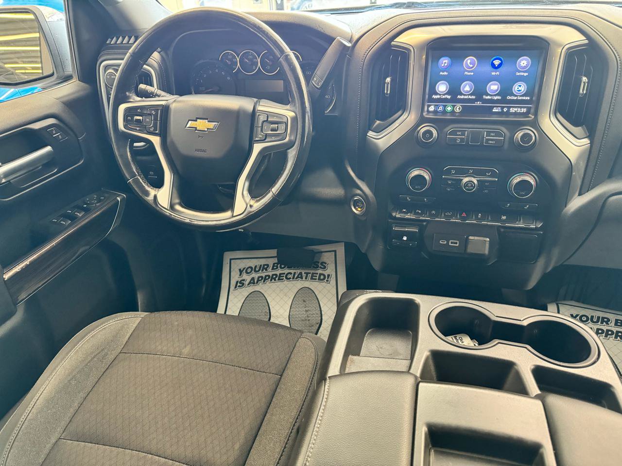Used 2020 Chevrolet Silverado 1500 LT w/ Convenience Package AWD/4WD image 23