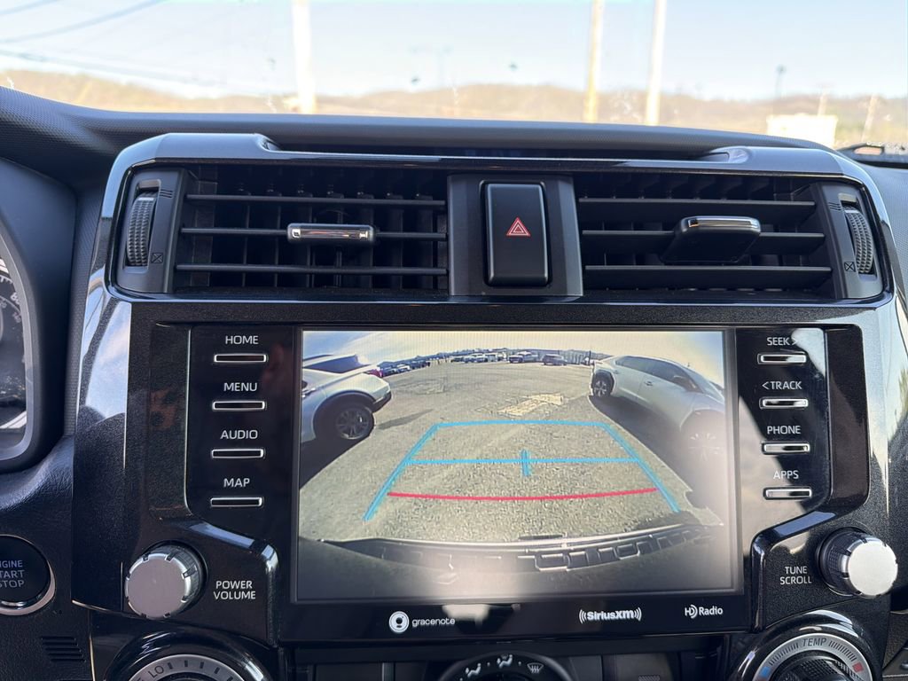 Used 2020 Toyota 4Runner TRD Off-Road Premium w/ Moonroof Package AWD/4WD image 27