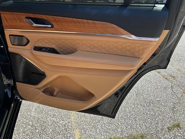 Used 2023 Jeep Grand Cherokee L Summit image 27