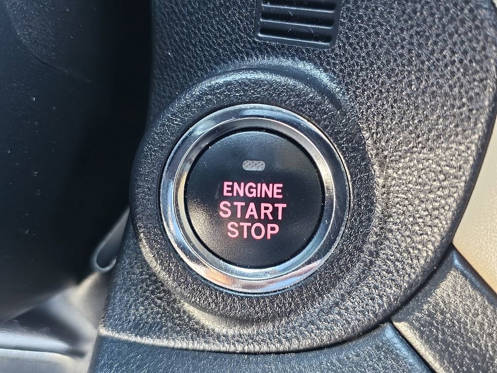 Used 2022 Subaru Outback Limited w/ Popular Package #2 image 31