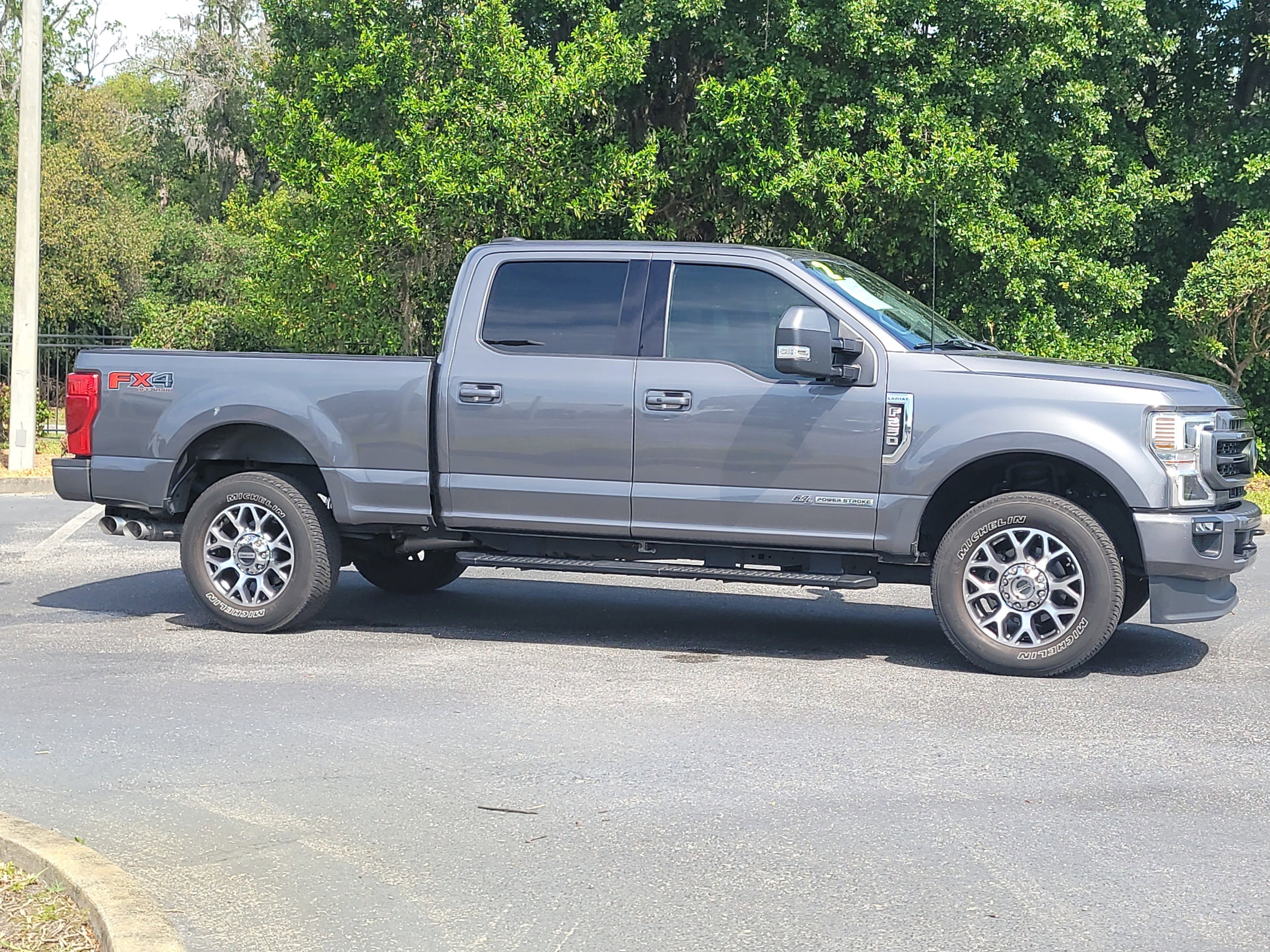 Used 2022 Ford F250 Lariat w/ Lariat Ultimate Package AWD/4WD image 8