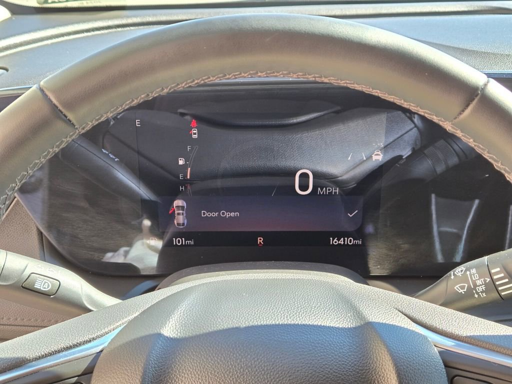 Used 2024 Buick Encore GX Sport Touring w/ Advanced Technology Package image 26