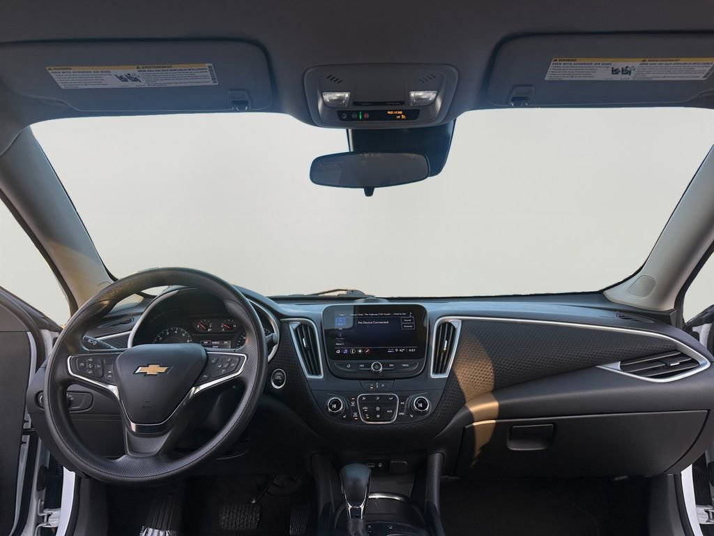 Used 2024 Chevrolet Malibu LT image 10