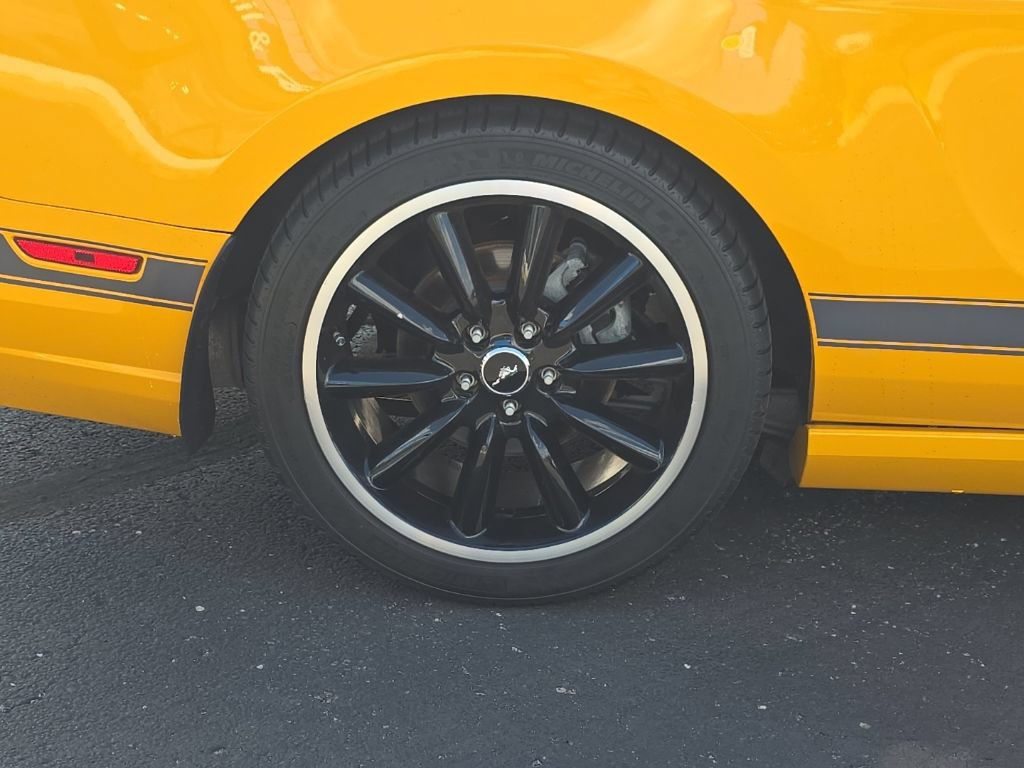 Used 2013 Ford Mustang Boss 302 RWD image 16