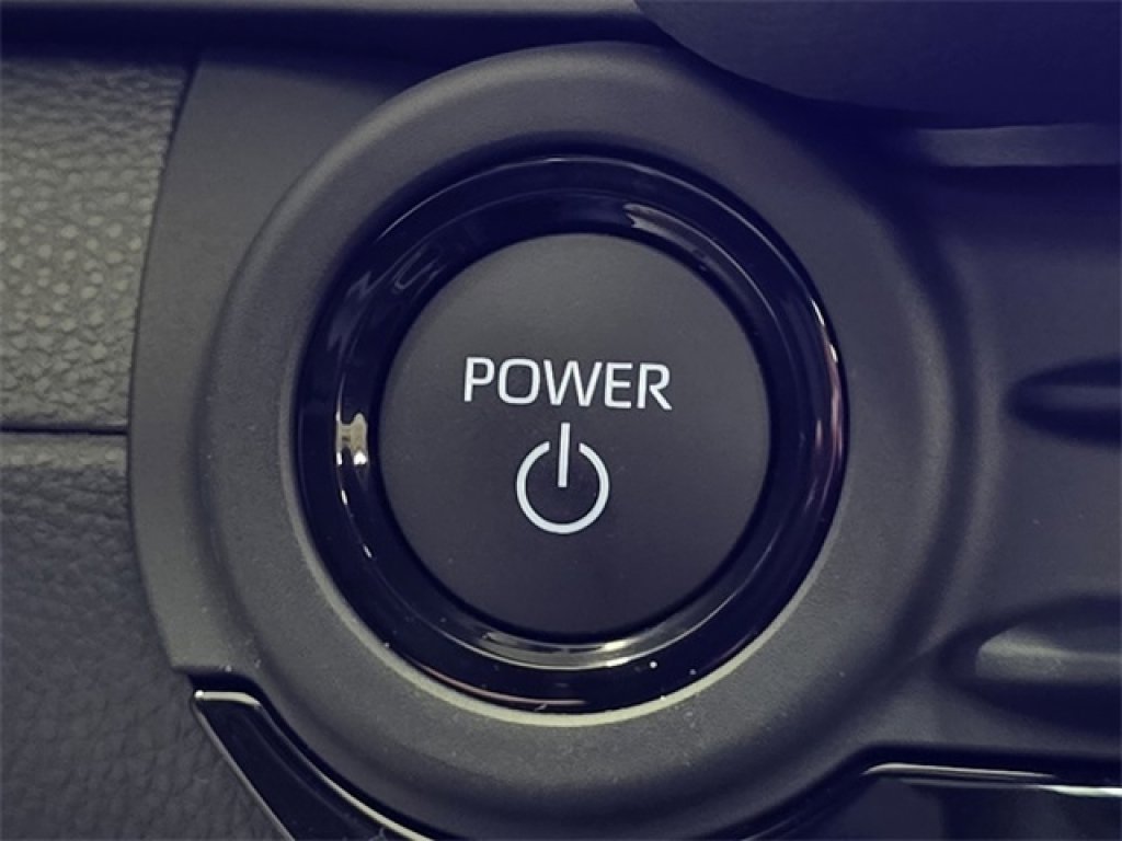 New 2025 Toyota Crown Signia image 29