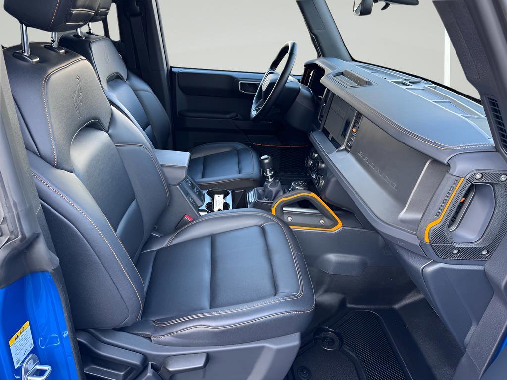 Used 2024 Ford Bronco Badlands image 28