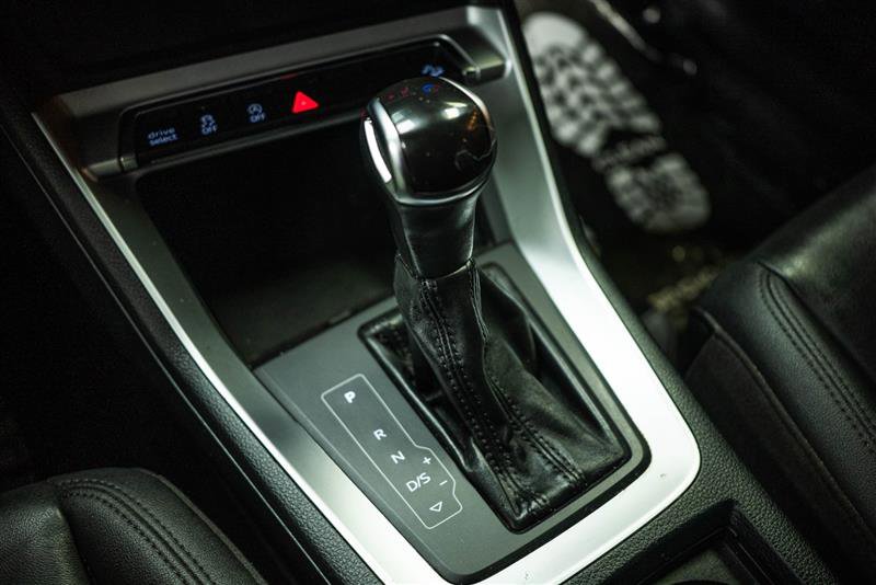 Used 2019 Audi Q3 2.0T Premium image 21
