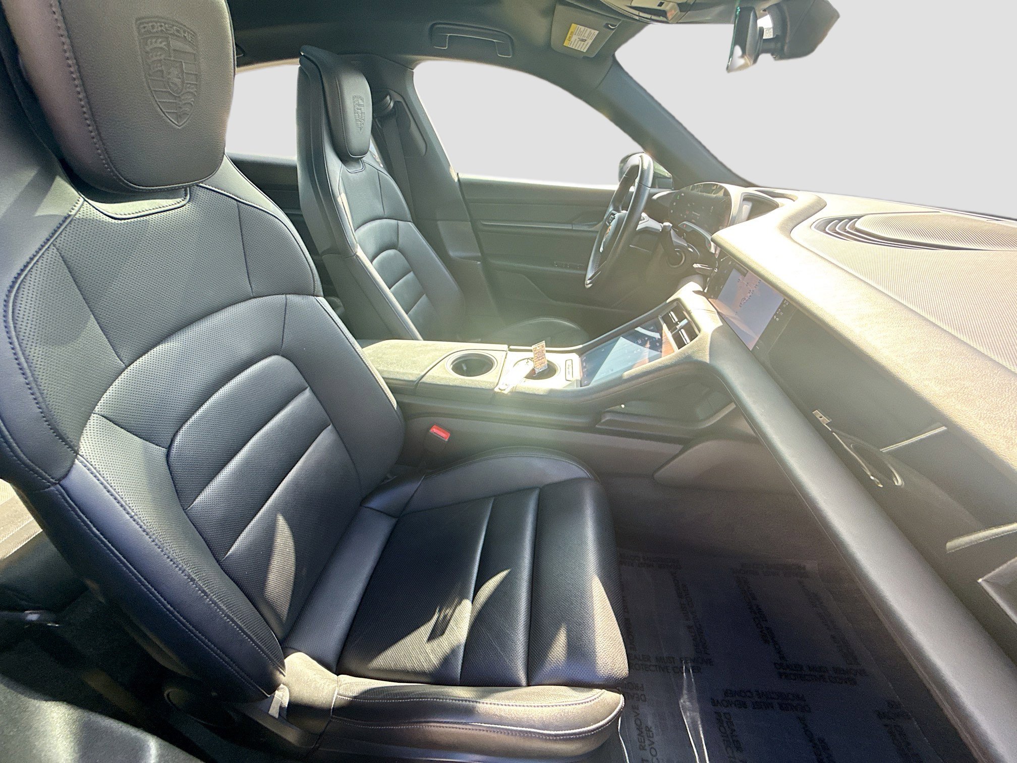 Used 2023 Porsche Taycan w/ Premium Package image 32