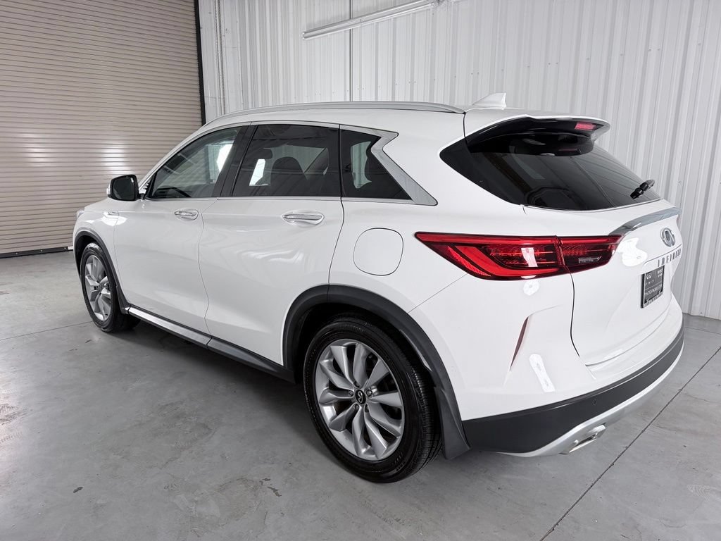 Certified 2020 INFINITI QX50 Luxe w/ Navigation Package FWD image 7