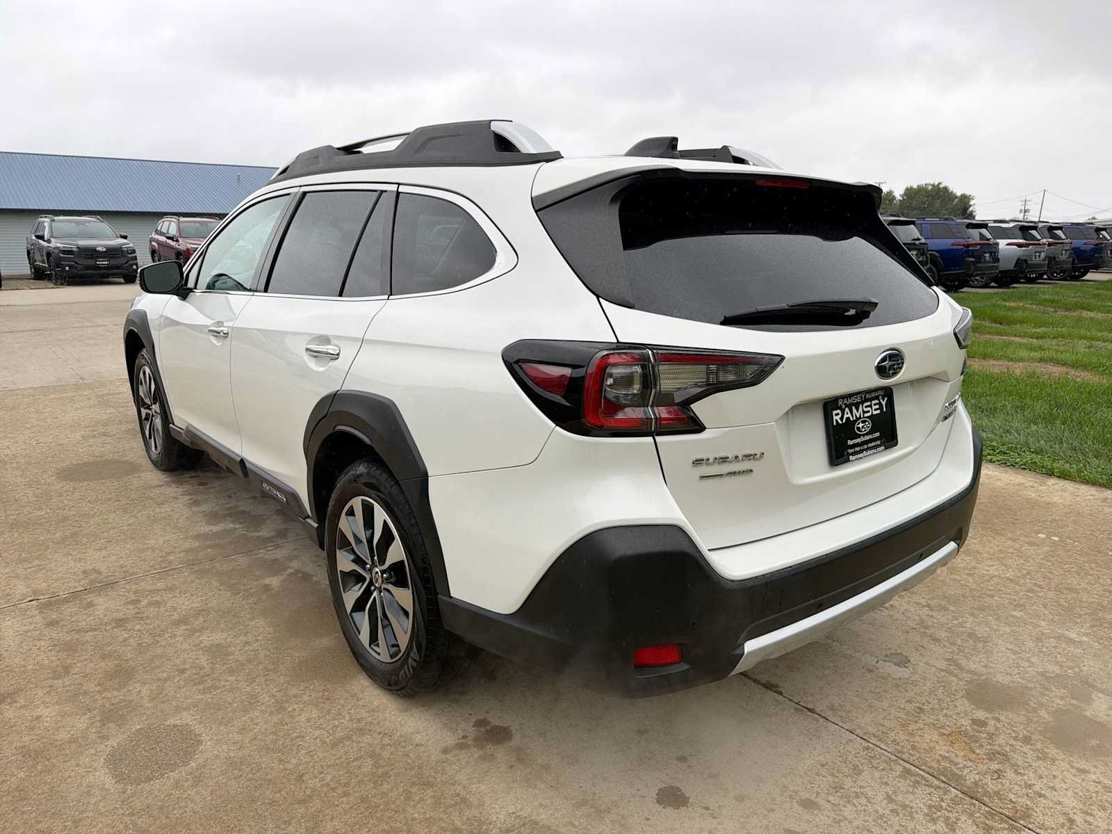 Certified 2024 Subaru Outback Touring XT AWD/4WD image 4