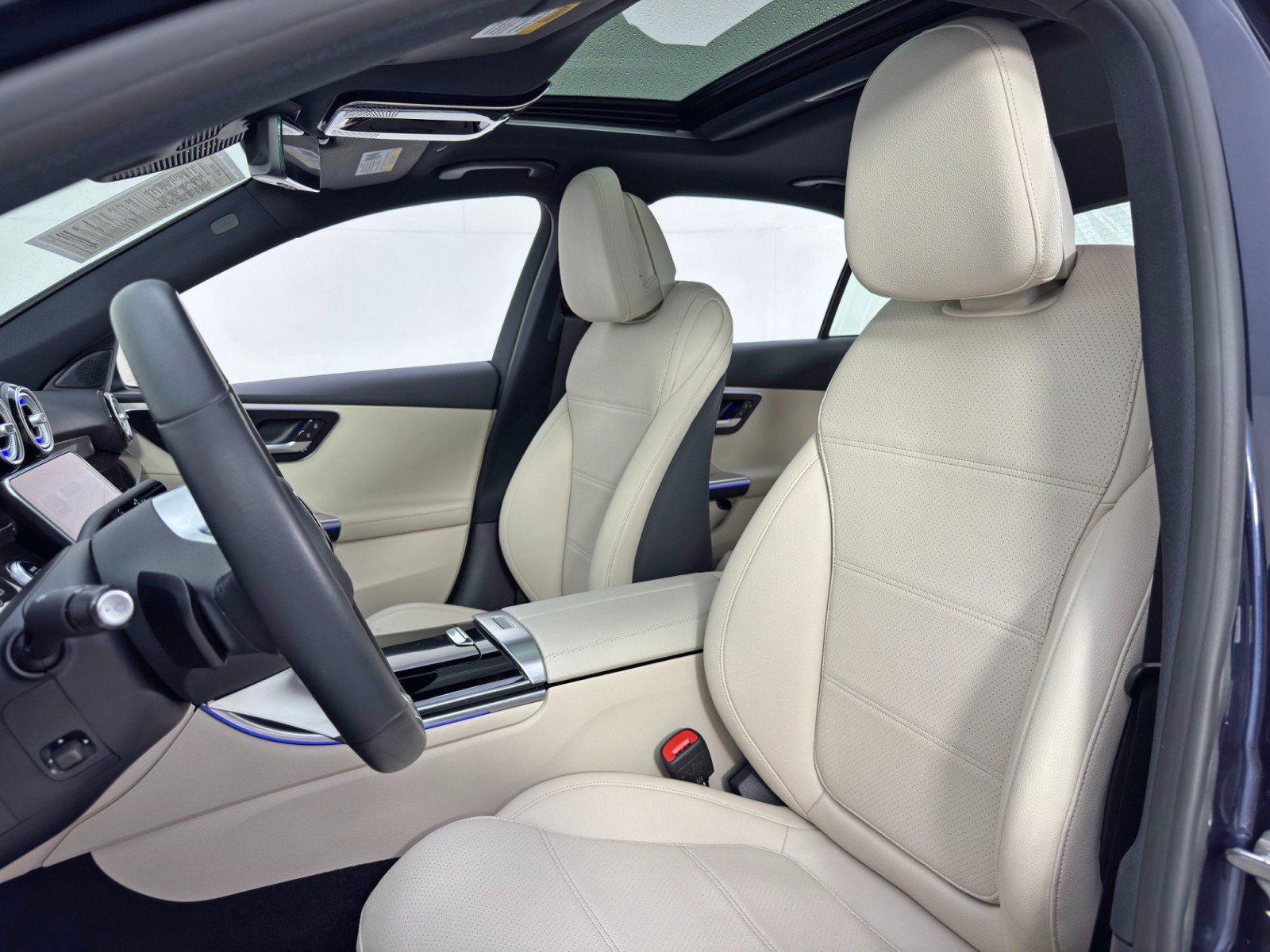 Used 2022 Mercedes-Benz C 300 Sedan w/ Exclusive Trim Package image 43